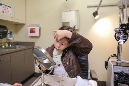 OHSU Casey Eye Institute se enfoca en la miopía