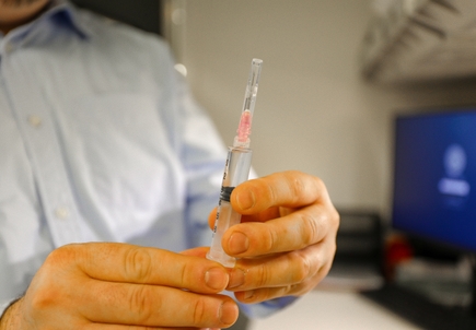 Estudio Inyeccin experimental de una dosis reduce 1000 veces los niveles de VIH