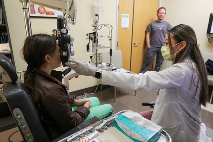 Programa de manejo de miopía de OHSU