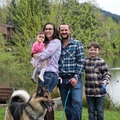 Ariel Shaak and family