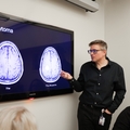 Investigación de OHSU impulsa la autorización de la FDA para novedoso uso de un medicamento para la anemia en imágenes del cáncer cerebral