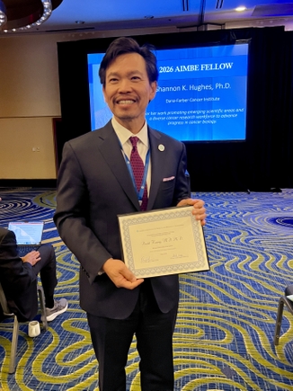David Huang, admitido a la clase de médicos becarios de 2026 del AIMBE College of Fellows