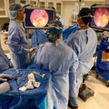 El equipo de OHSU, el primero en Oregón en realizar una cirugía especializada para tratar el síndrome de Cushing