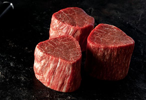 OmahaSteaks_1917 Media KitWagyu Filet Mignon