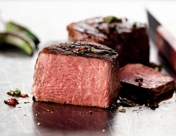 Recent Survey Reveals Steak is the Perfect Father’s Day Gift