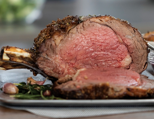 omahasteaks_mk_bone-in frenched prime rib roast_rgb