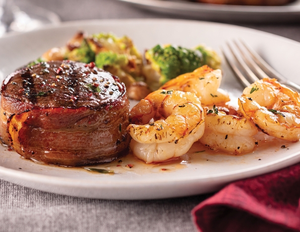 omahasteaks_mk_bw filet mignon_shrimp_rgb
