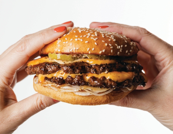 RGB Digital Use-omahasteaks_mk_smash burgers_hands