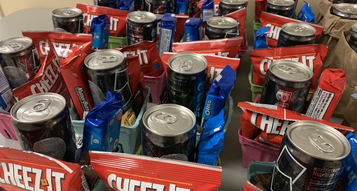 Grassroots effort springs up to feed hospital teams