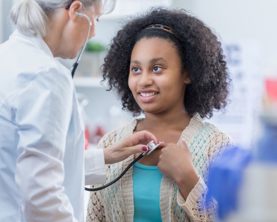 teen with doctor