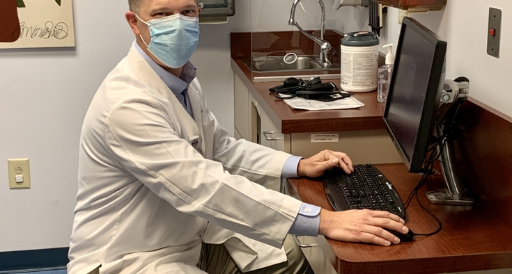 Novant Health's COVID expert to lead Thanksgiving Parade in Charlotte