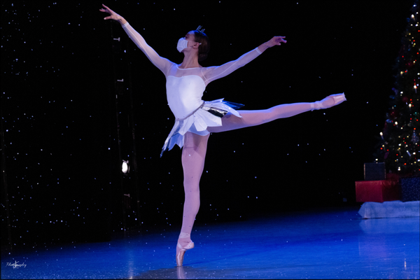 NH Fairy-Tailored Nutcracker_Amelia Sturt-Dilley_photo by Alan Huerta
