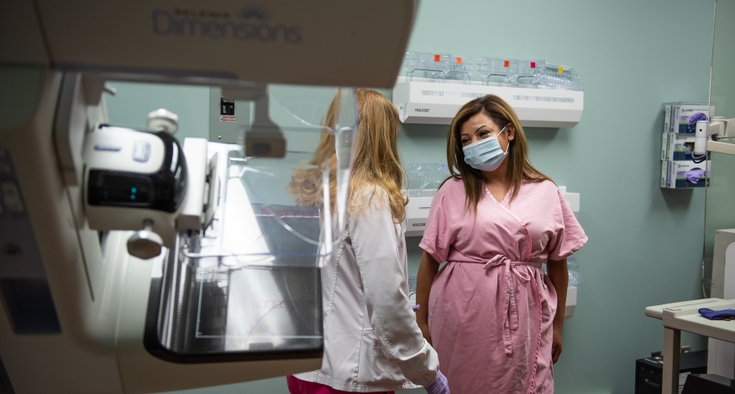 3D mammograms can find small, invasive breast cancers