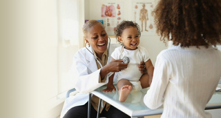 1816_baby_doc_checkup_diverse_Corbis-42-26839051_ORIGINAL
