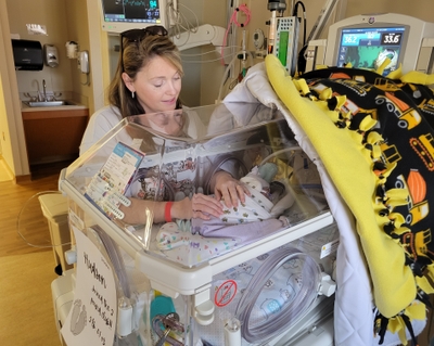 FMC nicu mom and hudson