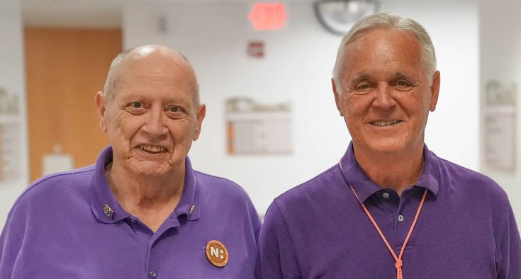 Hospital volunteers show love and support for Wilmington’s veterans