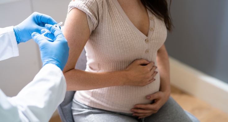 Why expecting moms should get the whooping cough vaccine