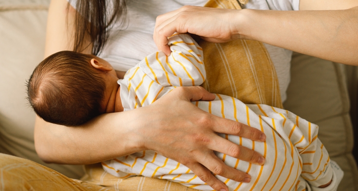 How to wean from breastfeeding when you — and baby — are ready