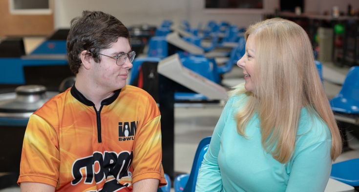 Zac Hullander and mom Main 