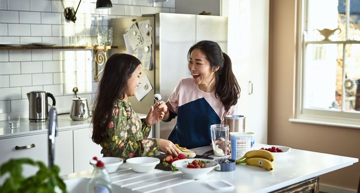 Why smoothies are better than juice for kids