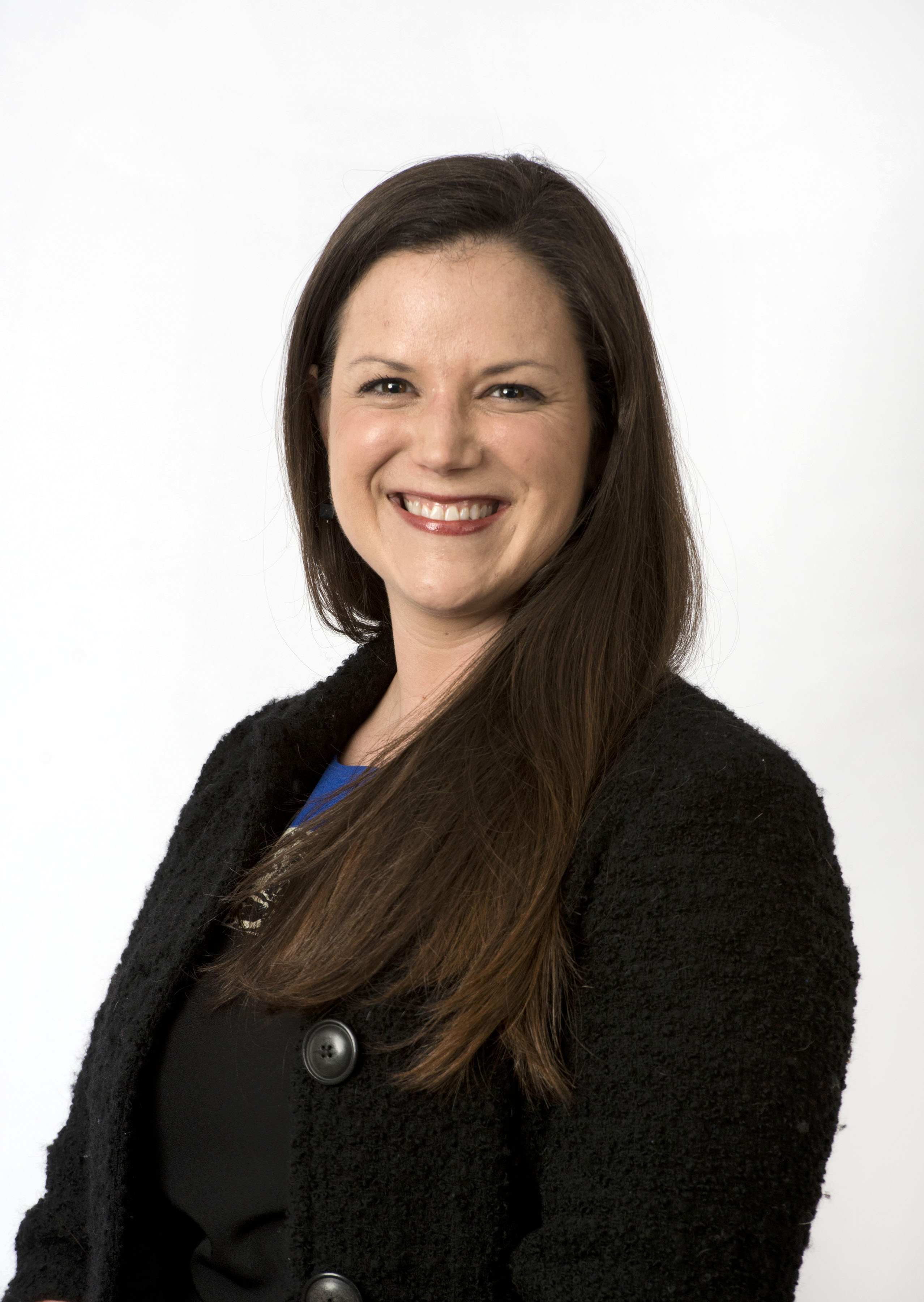 Outten_Elizabeth_FMCBoard_headshot