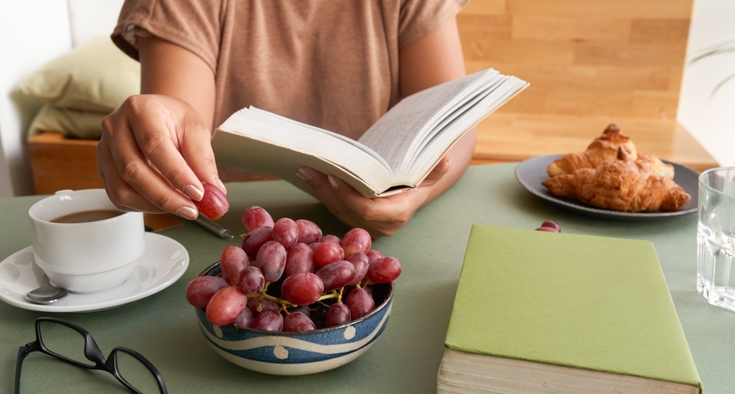 Colleen Hoover has a cancer lesson to share