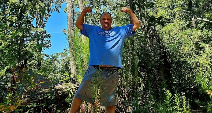 Stage 4 lung cancer a death sentence? Today he’s hiking and loving life.