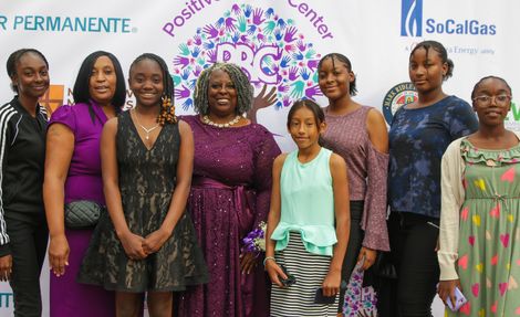 Purple_Purse_2019_w_Youth