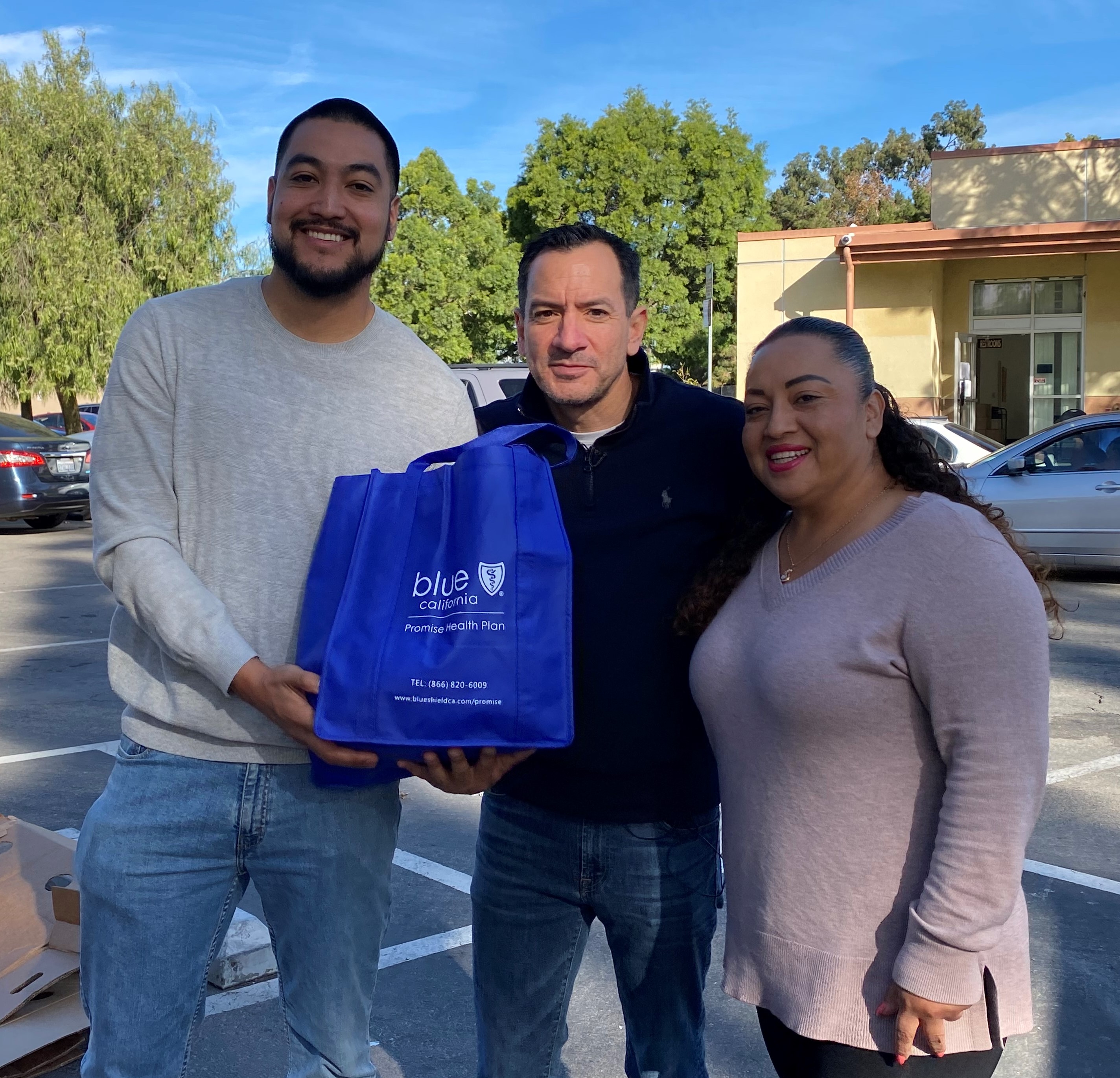 6-CA State Assemble Speaker Anthony Rendon Turkey Giveaway