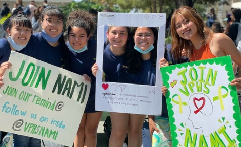 NAMI on Campus Club Rush photo