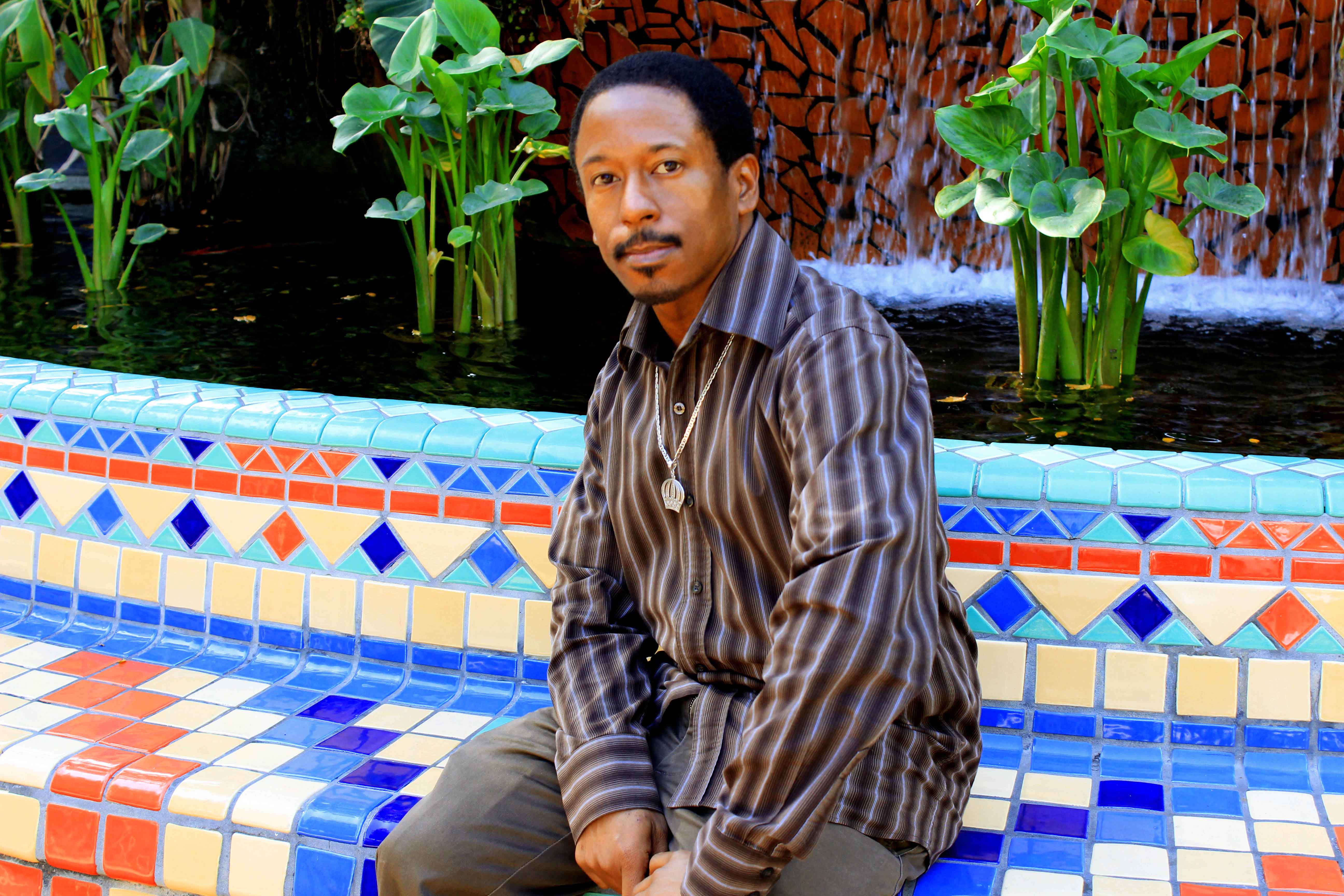 Muralist Eric Walker AKA Cre8