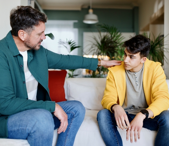 How to Talk to Your Teen About Vaping: 10 Tips From Dr. Nicole Stelter 