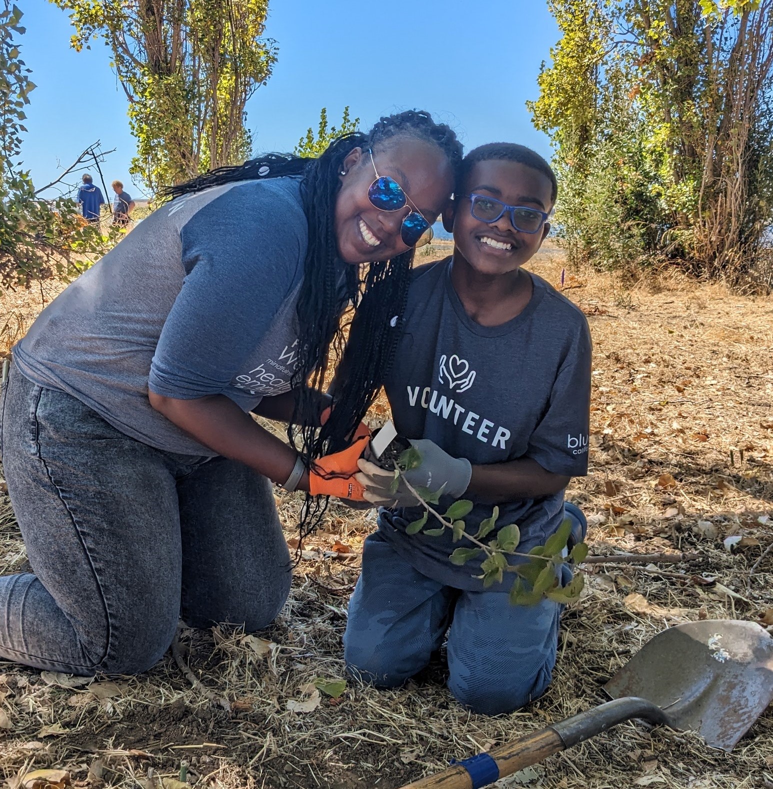 Oakland Beautiful Tree Planting 4 - Amber and Onyx