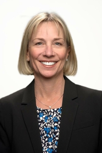 Dr. Bethany Gray Headshot IMG_4591