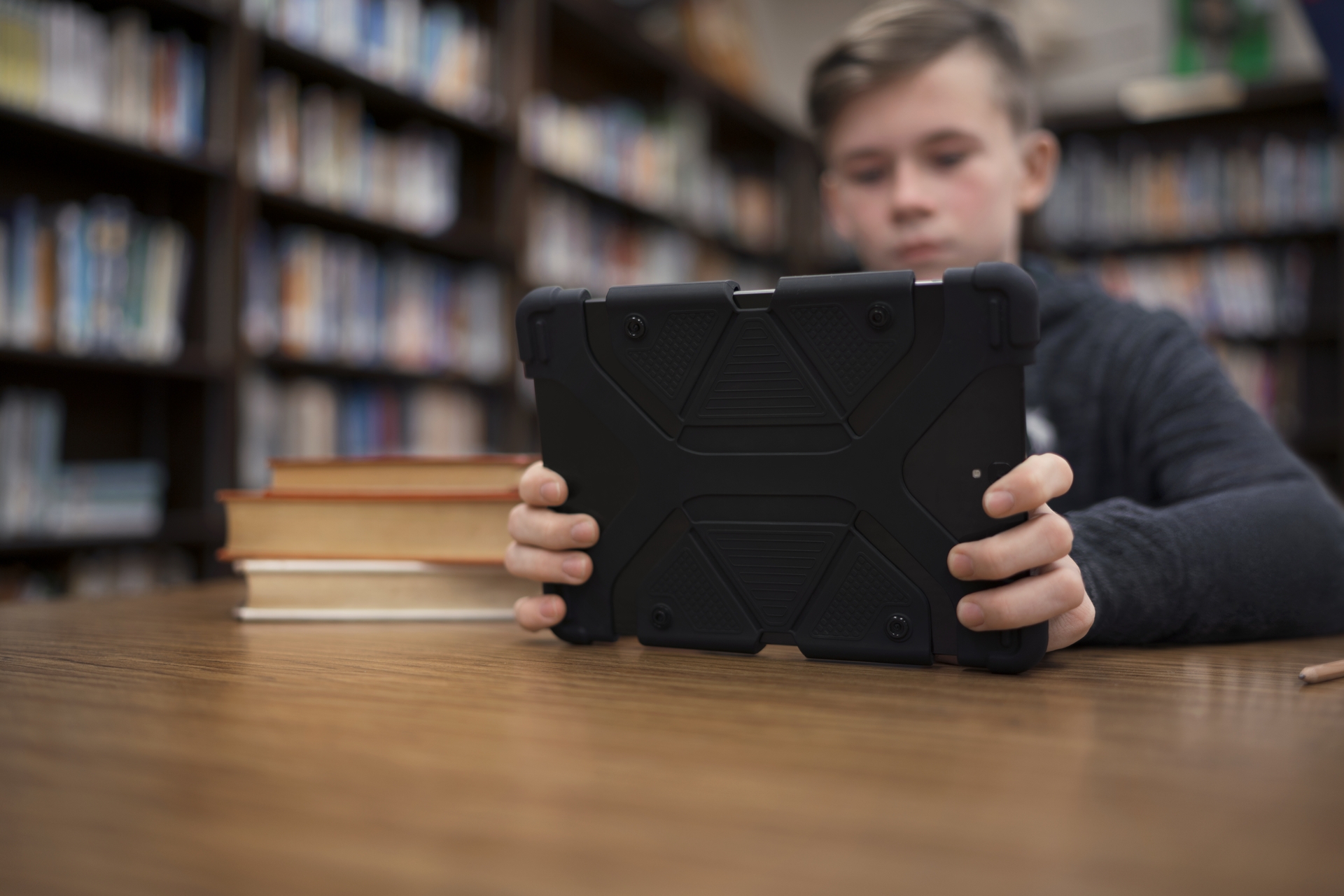 Student using tablet 