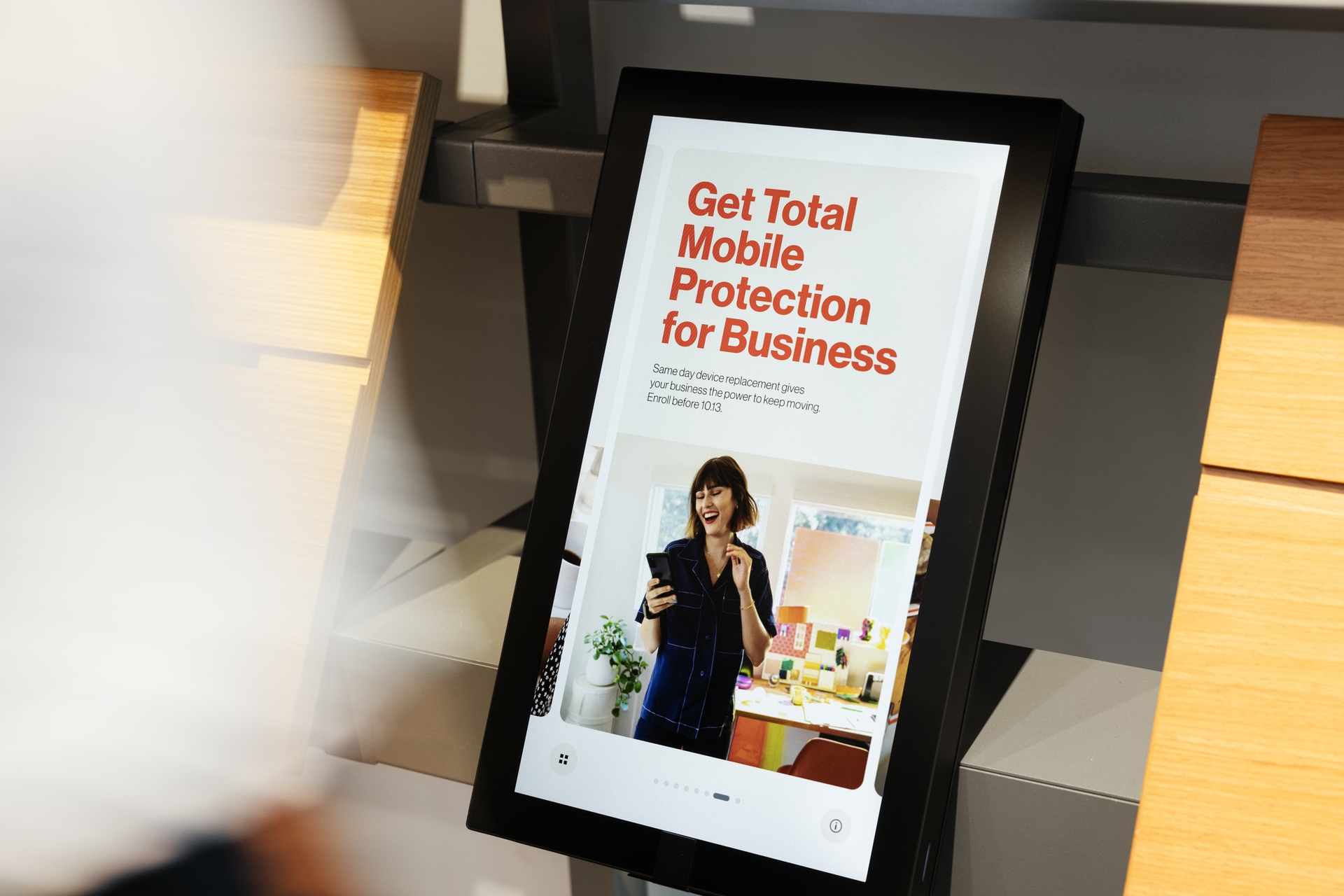 Verizon Retail Store Ad