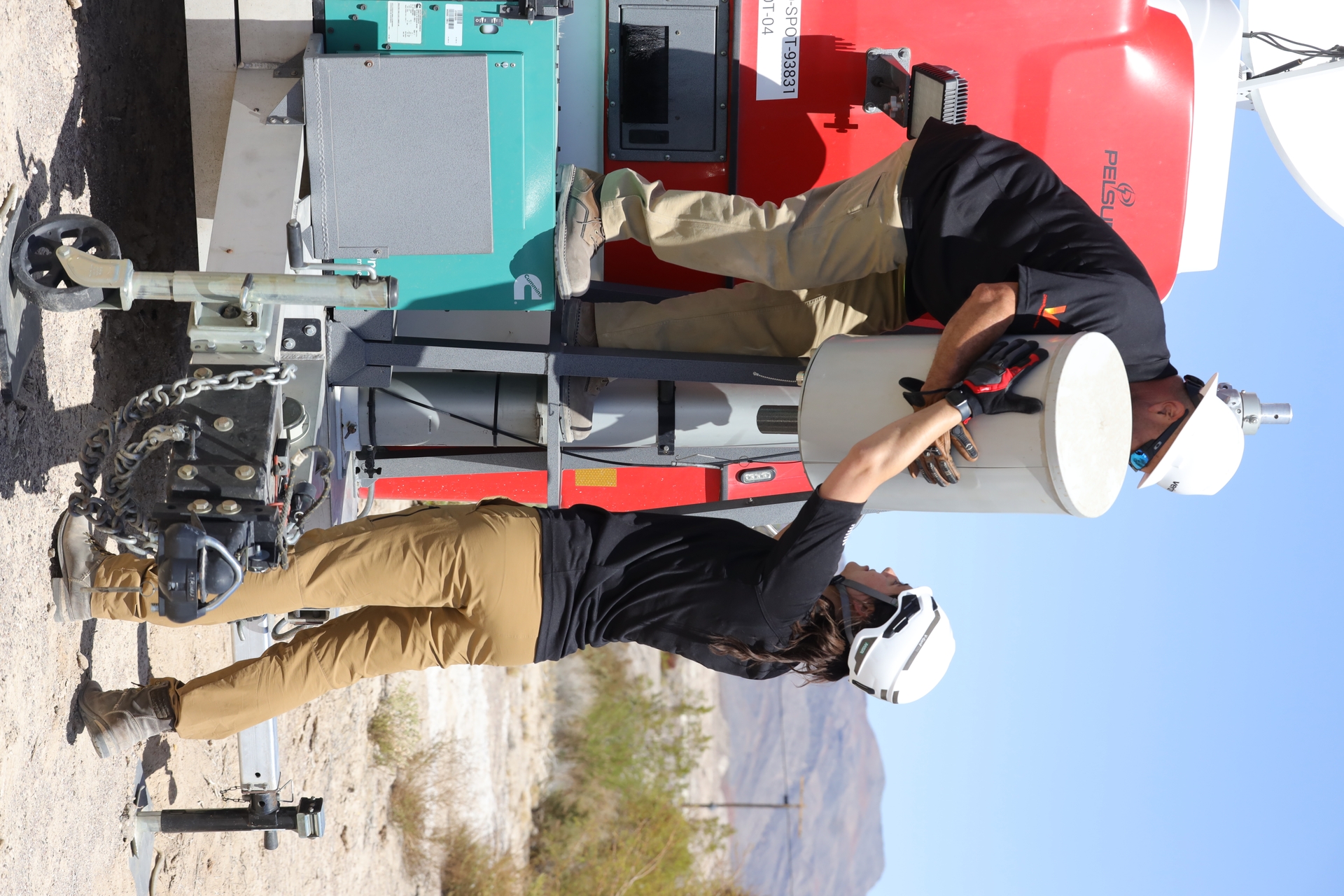 Frontline - Baker To Vegas_Retouched - V-Teamers - SPOT 2