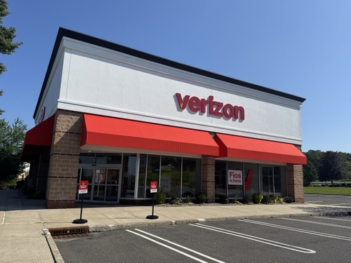 Bridgewater NJ Retail Store