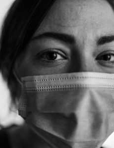 “Tough”, la nueva campaña publicitaria de Blue Shield of California rinde homenaje a los trabajadores en la primera línea de defensa contra el COVID-19.