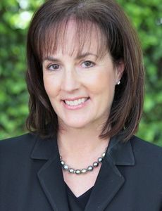 Blue Shield of California designa a Kristina Leslie  como la primera mujer presidente de su junta directiva