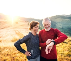 Controle Su Salud Con Dispositivos Inteligentes Que Se Pueden Llevar Puestos