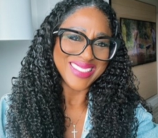 Nicole Evans_crop