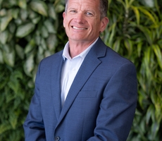 20250820 Mike Stuart Headshot-6
