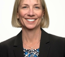 Dr. Bethany Gray Headshot IMG_4591