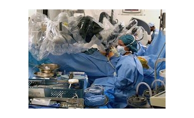 University of Rochester Surgeon Demonstrates Robotic Prostate Procedure