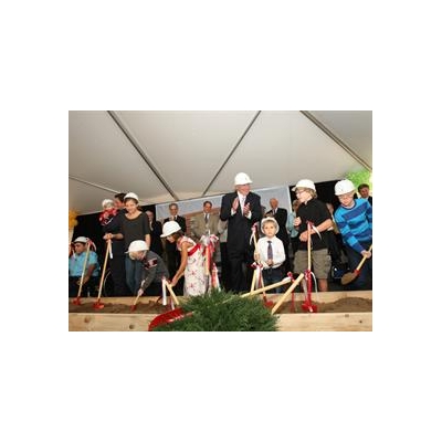 URMC Breaks Ground on New Golisano Children's Hospital