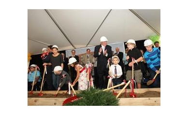 URMC Breaks Ground on New Golisano Children's Hospital