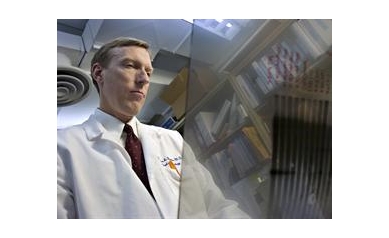 Moxley and Thornton Honored for Myotonic Dystrophy Research