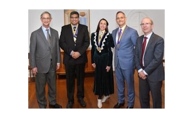Entrepreneurs Fund Cardiac Surgery Professorship at University of Rochester