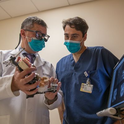 Dr. Carlo Ercoli Named Educator of the Year by American College of Prosthodontists